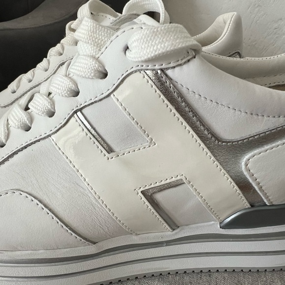 Hogan Midi H222 Sneakers - Size 38.5 European size - Picture 3 of 9